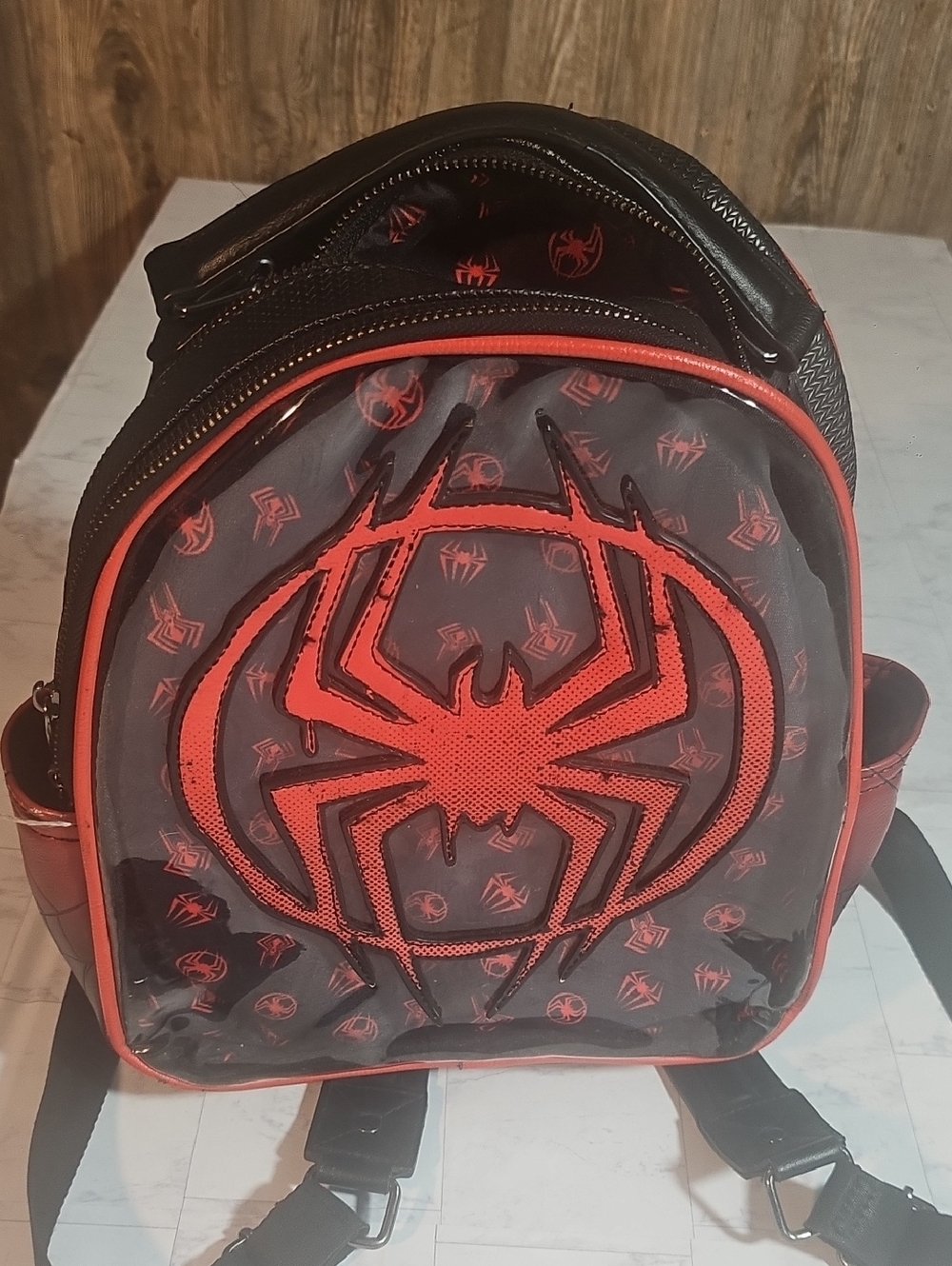 Black and Red Spider Emblem Men’s Backpack